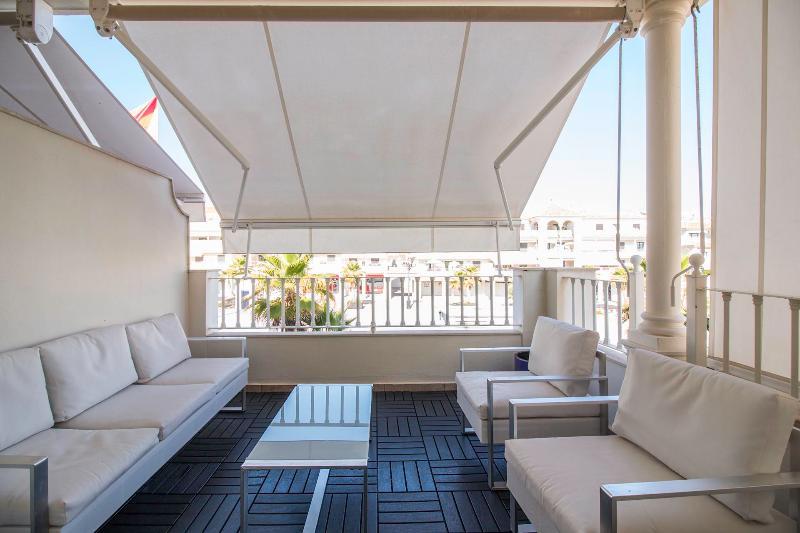 Apartamentos Plaza Nerja Dış mekan fotoğraf